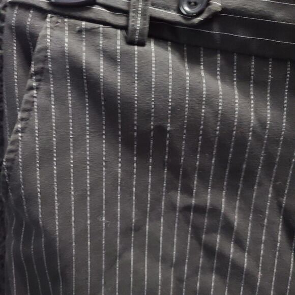 Courtenay Petite Womens Bermuda Shorts Black Size 8P Polyester Blend Stretch - Picture 10 of 11